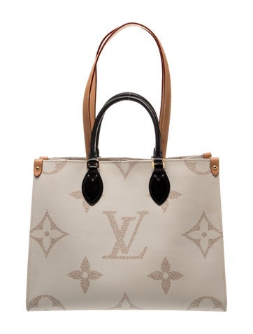 Monogram Giant OnTheGo MM