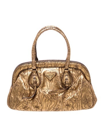Enameled Metal Triangle Top Handle Bag