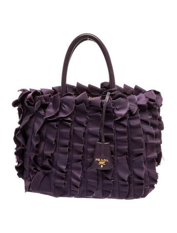 Signature Tote