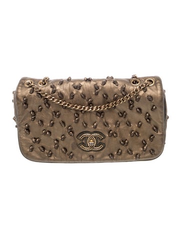 Chic Knot Flap Bag