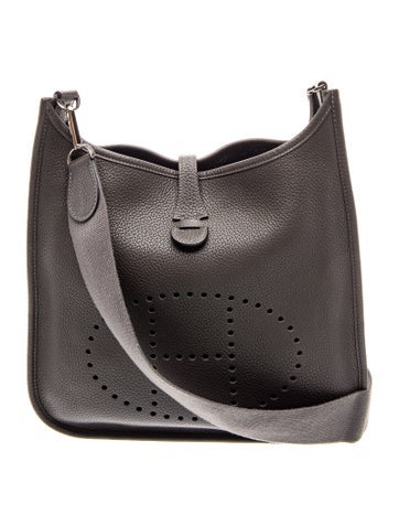 Clemence Evelyne III 29