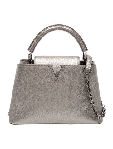 Taurillon Leather Capucines BB