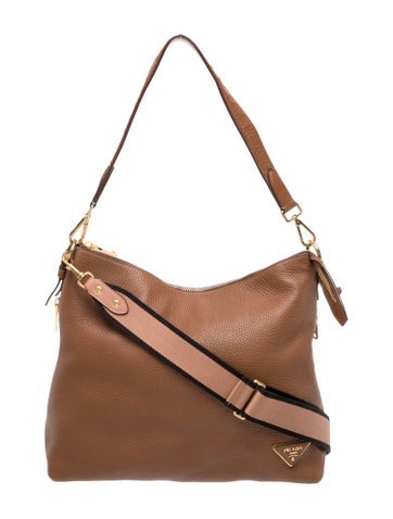 Vitello Daino Leather Shoulder Bag