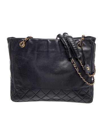 Quilted CC Chain Tote