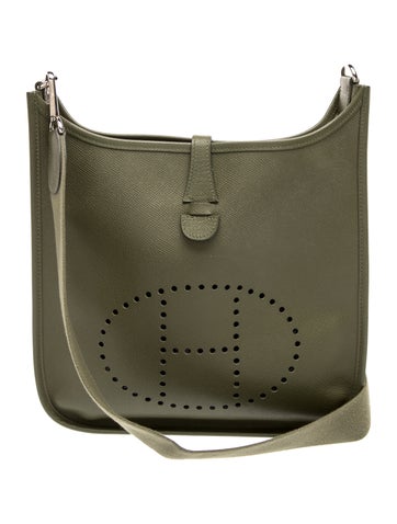 Epsom Evelyne III 29