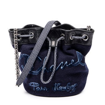 Canvas Embroidered Wool Bucket Chain Bag