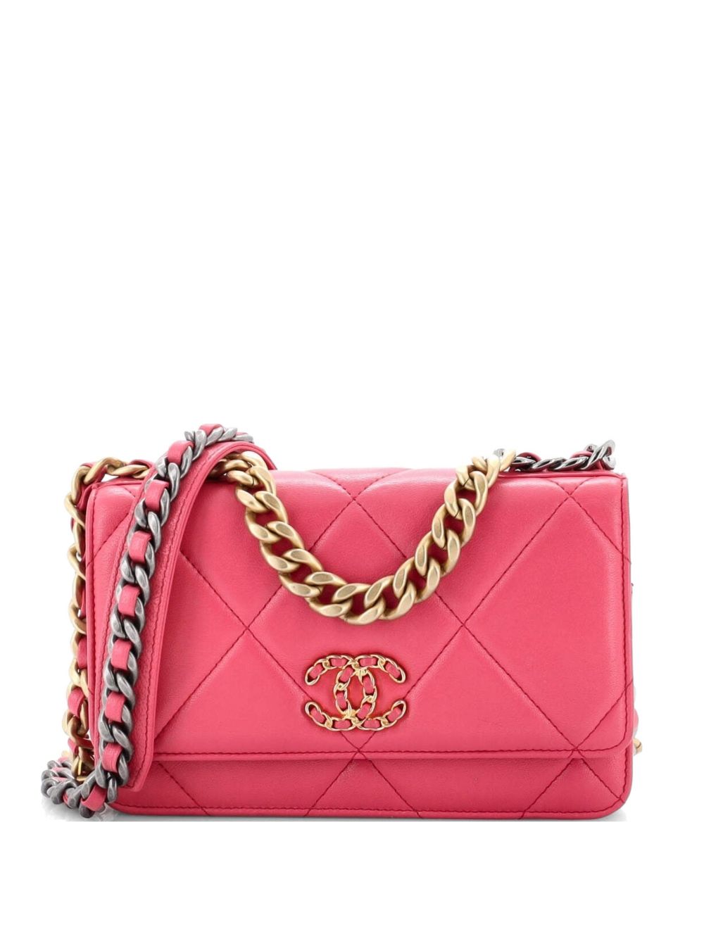 19 Wallet on Chain Quilted Lambskin crossbody bag