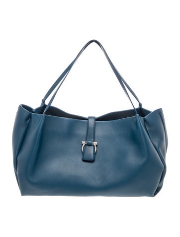 Ferragamo Leather Shoulder Bag
