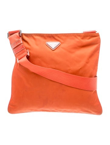 Saffiano Leather Re-Nylon Messenger Bag Medium