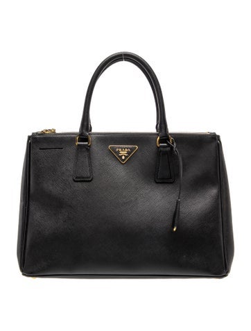 Saffiano Leather Galleria Double Zip Medium