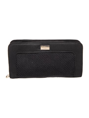 Nylon Clutch