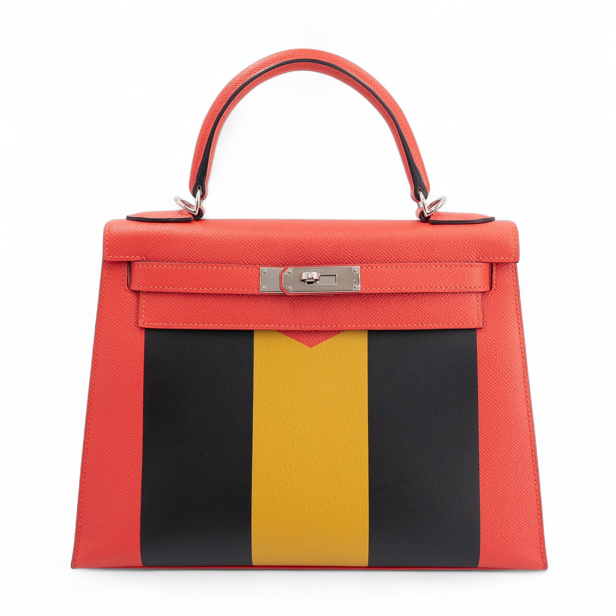 Very Good ( Rank A) HERMÈS Limited Edition Kelly 28 Sellier Letter M Capucine (9T) Bleu Obscur (K7) Jaune Ambre (9D) Epsom Palladium hardware A (2017)