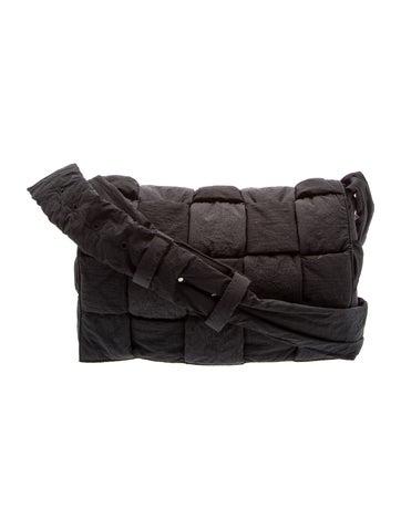 Intrecciato Padded Cassette