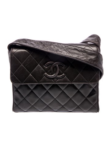 Quilted CC Messenger Bag