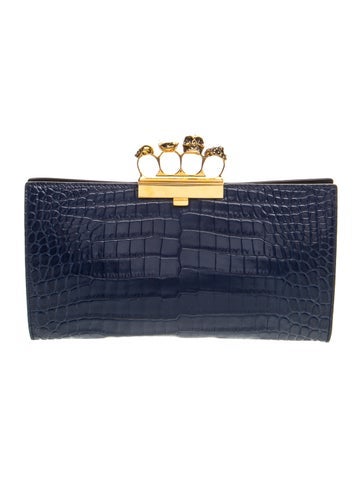 Skull Clutch