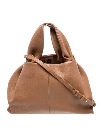 Leather Numéro Neuf