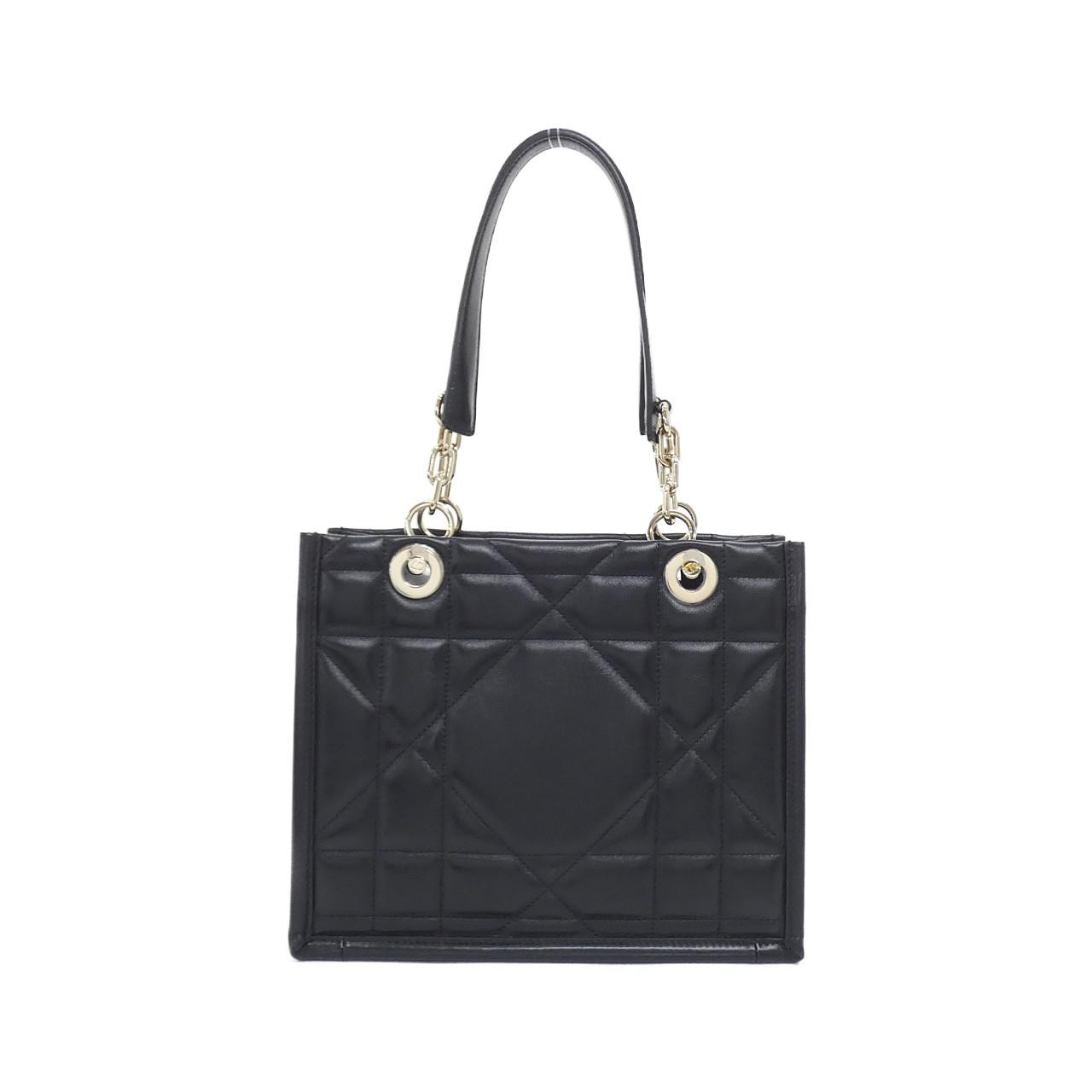 Christian Dior Dior Essential Small M8720OZVJ Bag