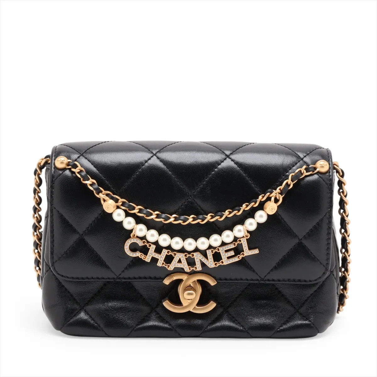 Chanel Matelasse Lambskin Chain Shoulder Bag Black Gold Metal Fittings random pl