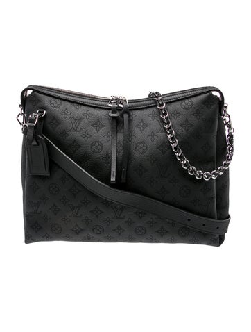 Monogram Hand It All MM