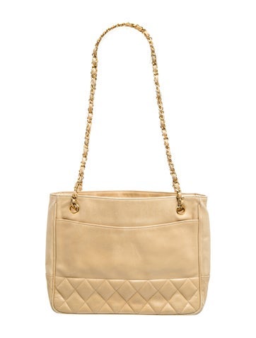 Quilted CC Chain Tote