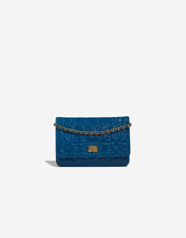
		2.55 Reissue Wallet On Chain Patent Blue    