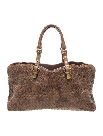 Intrecciato Shoulder Bag