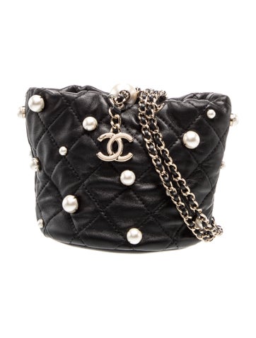 Mini About Pearls Bucket Bag