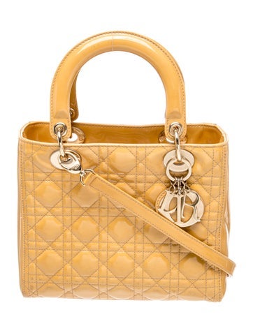 Cannage Lady Dior Medium