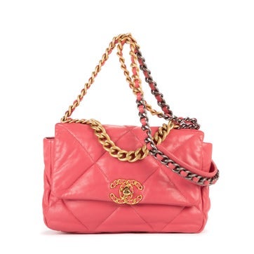 Leather Classic 19 Flap