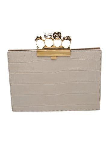 Skull Clutch