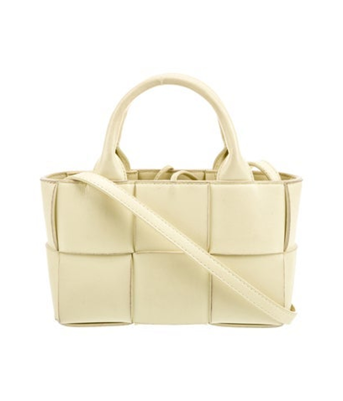 Bottega Veneta Veneta Intrecciato Arco Mini