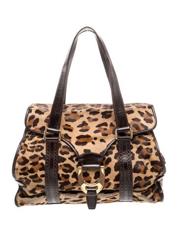 Triomphe Shoulder Bag
