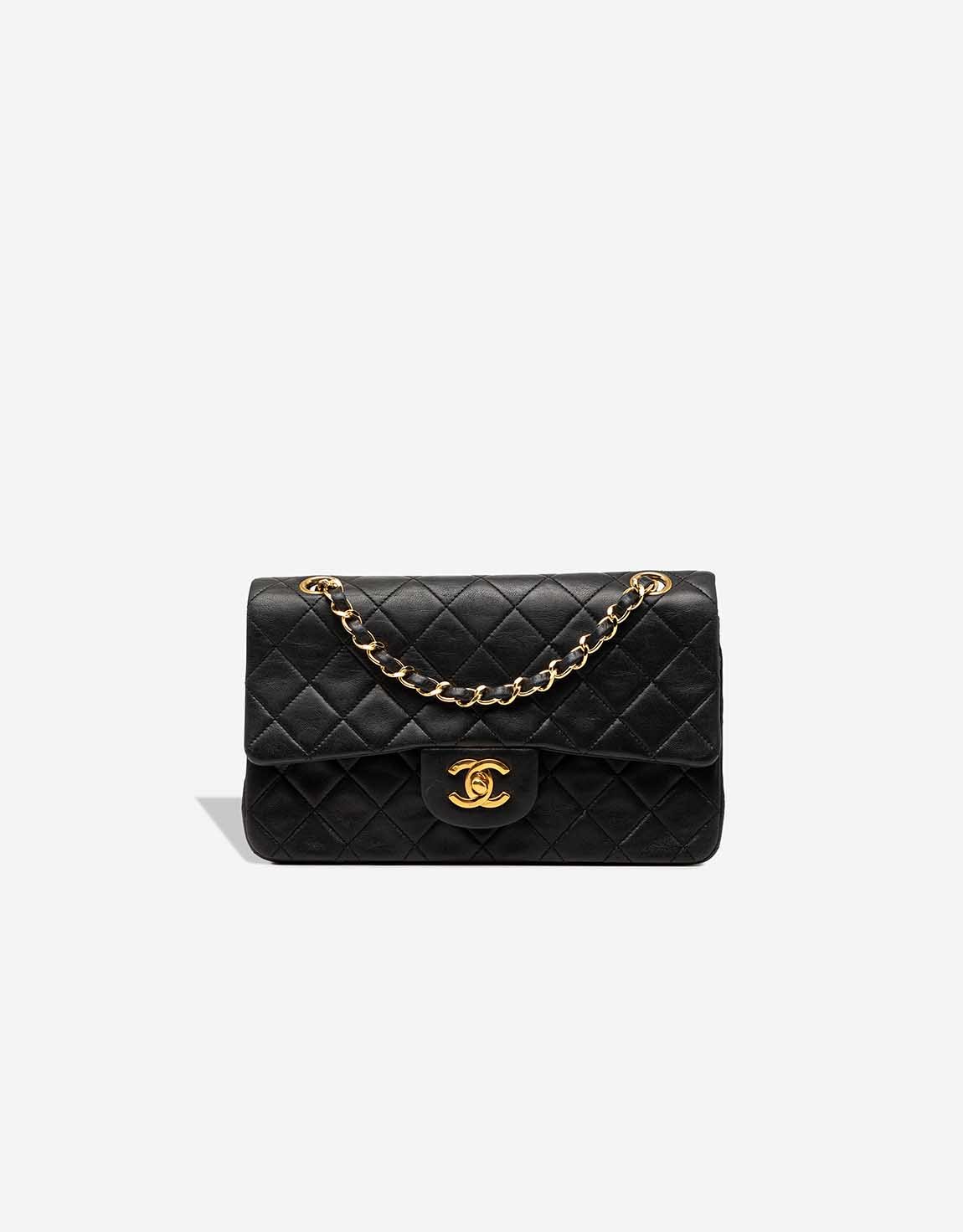 
		Timeless Small Lamb Black / Red    