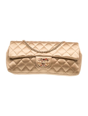 Precious Jewel E/W Flap Bag