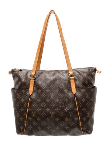 LV Monogram Totally GM