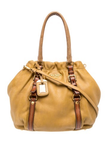 Cervo Leather Bucket Bag