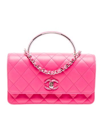 Enamel Metal CC Top Handle Wallet On Chain