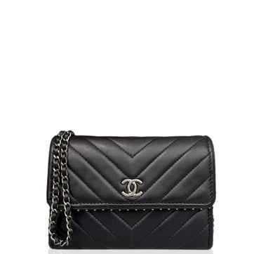 Lambskin Wallet On Chain
