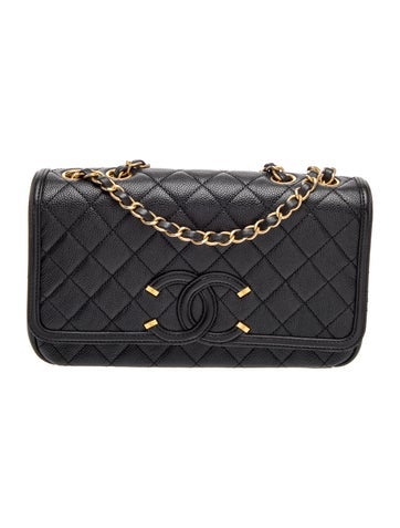 Medium Filigree Flap Bag