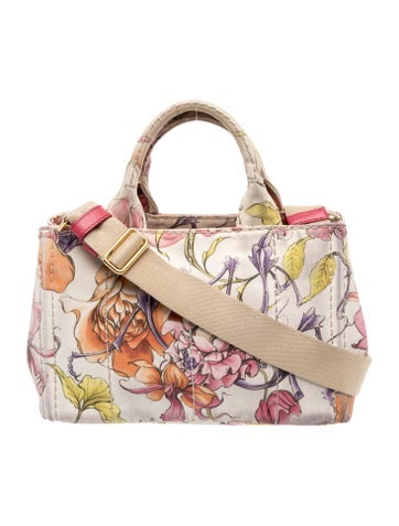 Enameled Metal Triangle Top Handle Bag