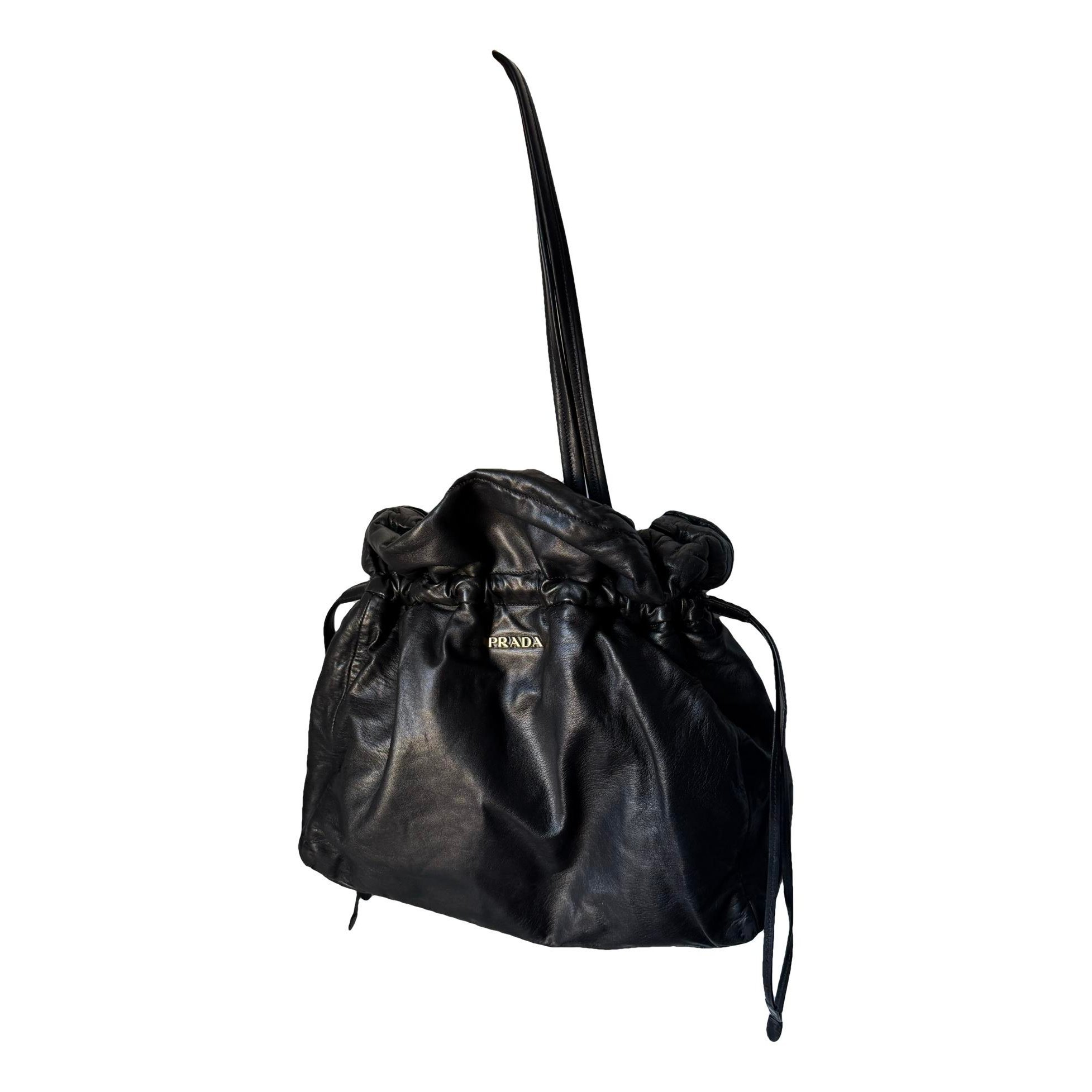 Leather tote