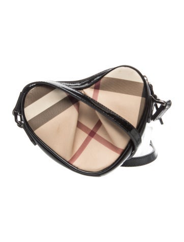 Burberry Nova Check Heart