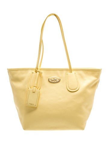 Signature Tote