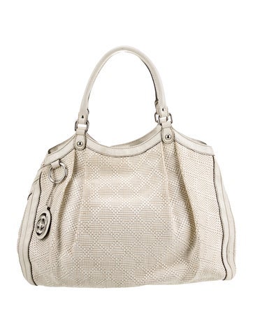 GG Signature Shoulder Bag