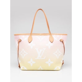 Louis Vuitton Light Pink Monogram Giant Canvas By the Pool Neverfull MM NM Bag
