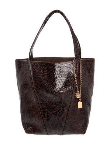 Embossed Leather Spin Medium