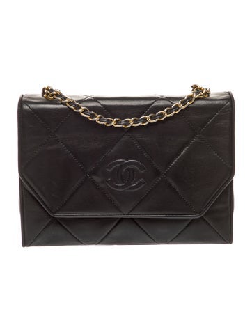 Diamond Quilt CC Flap Bag