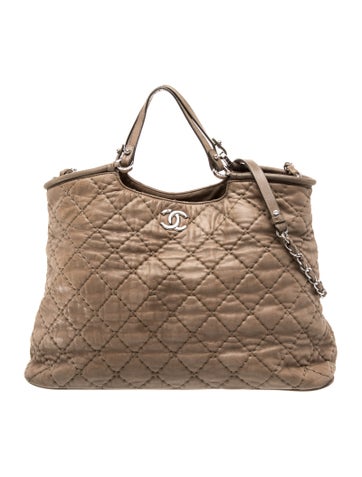 Iridescent Sea Hit Tote