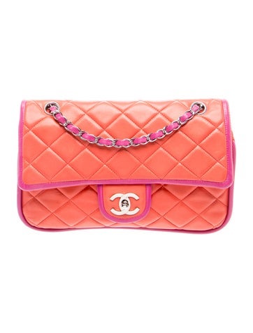 Bicolor Soft Classic Medium Flap Bag
