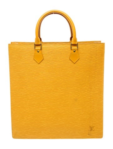 Epi Leather Sac Plat PM